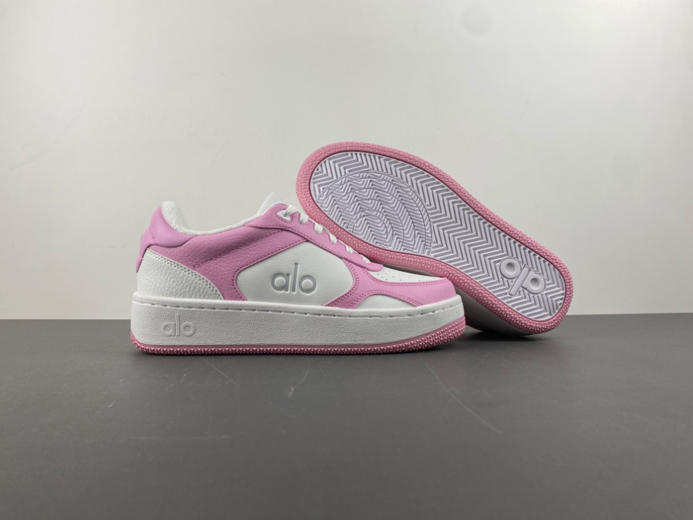 Alo Yoga Court Sneakers | 7519850205 product reference