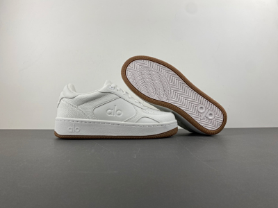 Alo Yoga Court Sneakers