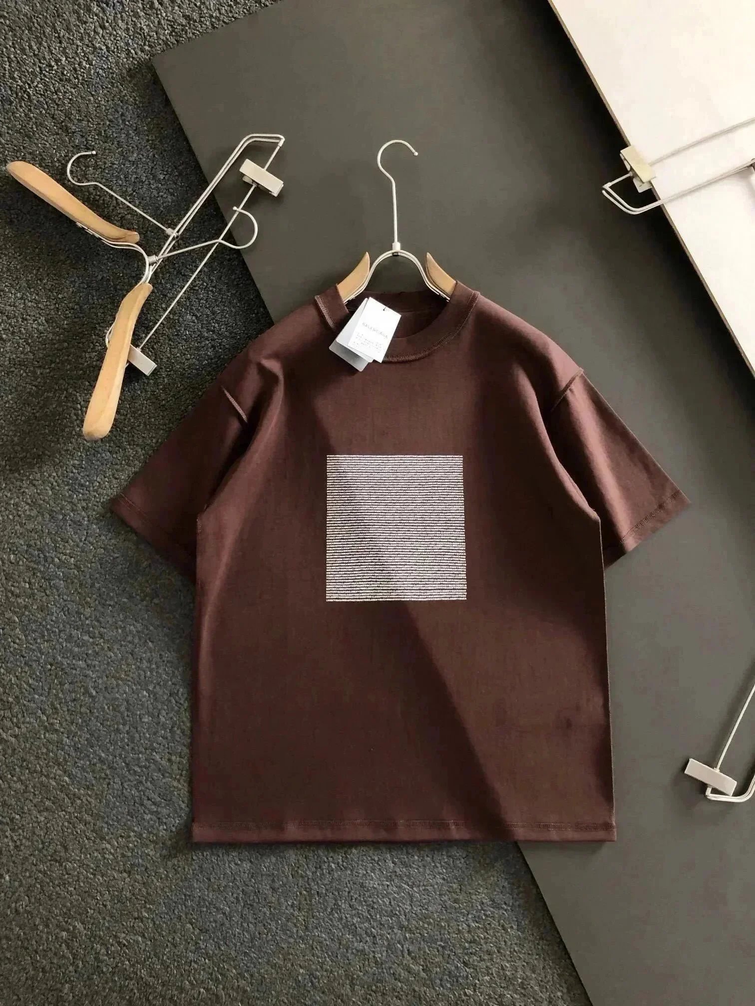 Balenciaga T-Shirts Short-Sleeve Logo Print — 36