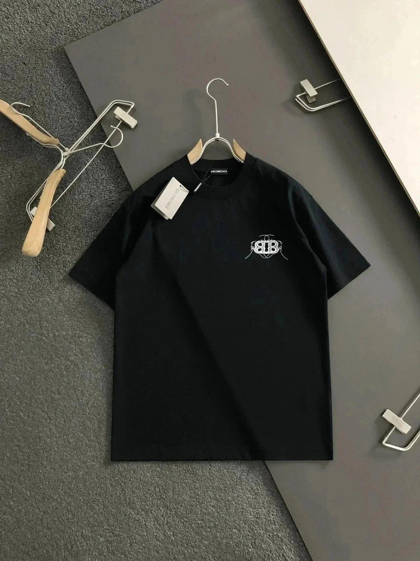 Balenciaga T-Shirts Short-Sleeve Logo Print image 9