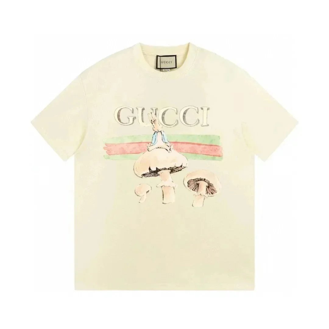 Gucci T-Shirts Logo Graphic — 24