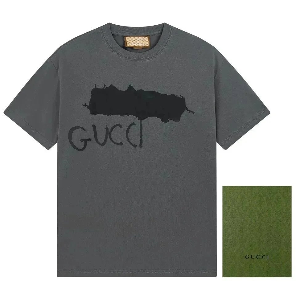 Gucci T-Shirts Short-Sleeve Logo Graphic image 10