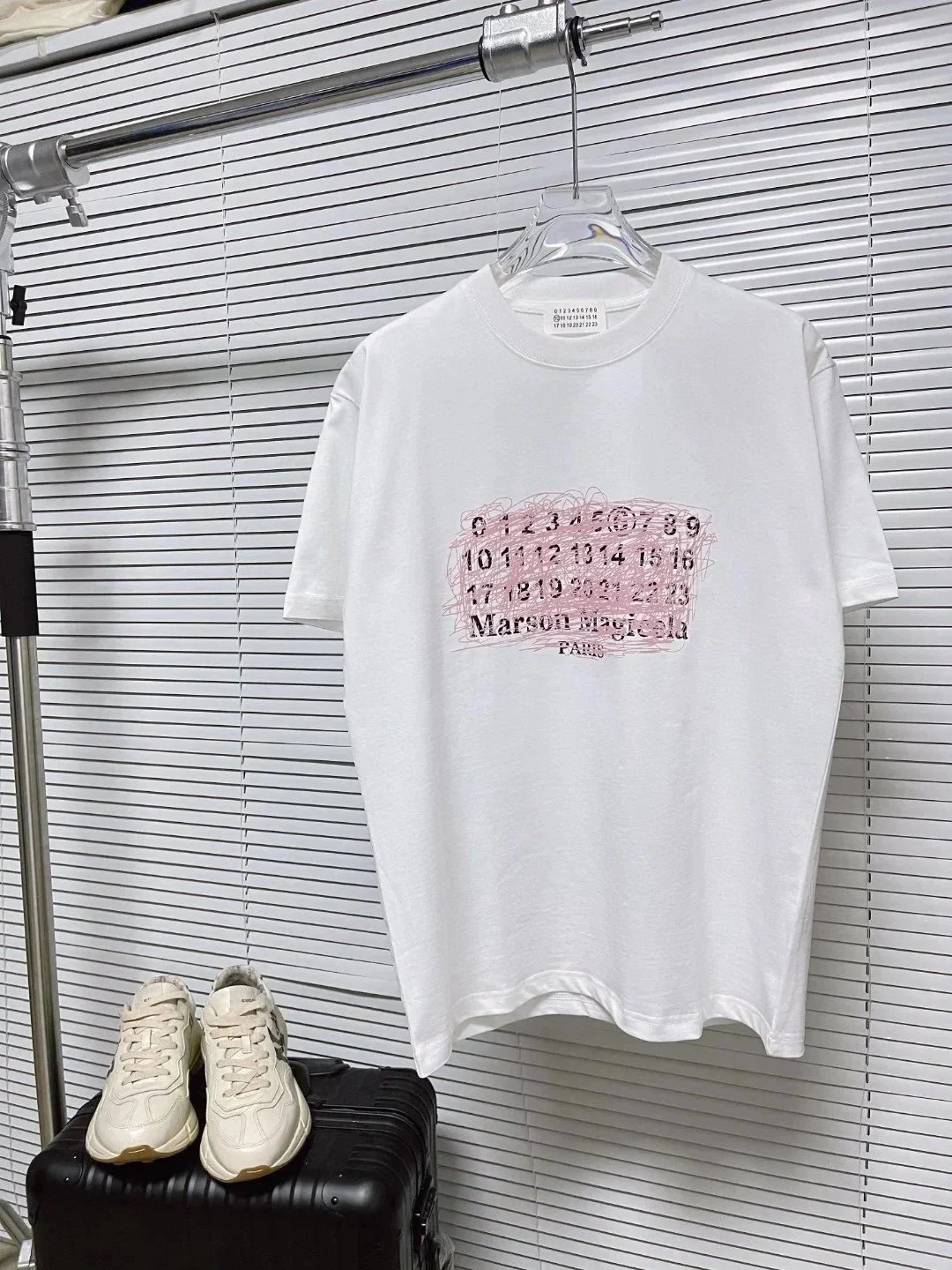 MM6 Maison Margiela T-Shirts Numbered logo print short-sleeve T-shirt image 12