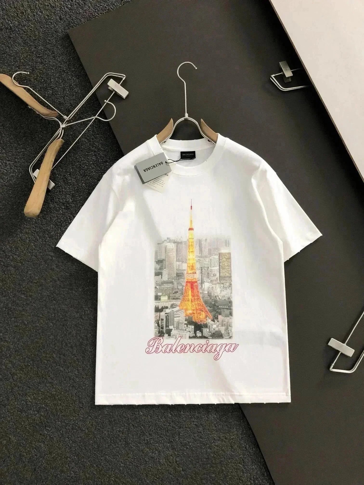 Balenciaga T-Shirts Short-Sleeve Logo Print — 25