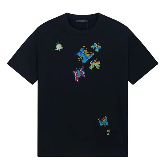 Louis Vuitton T-Shirts Short Sleeve Graphic product detail image 13