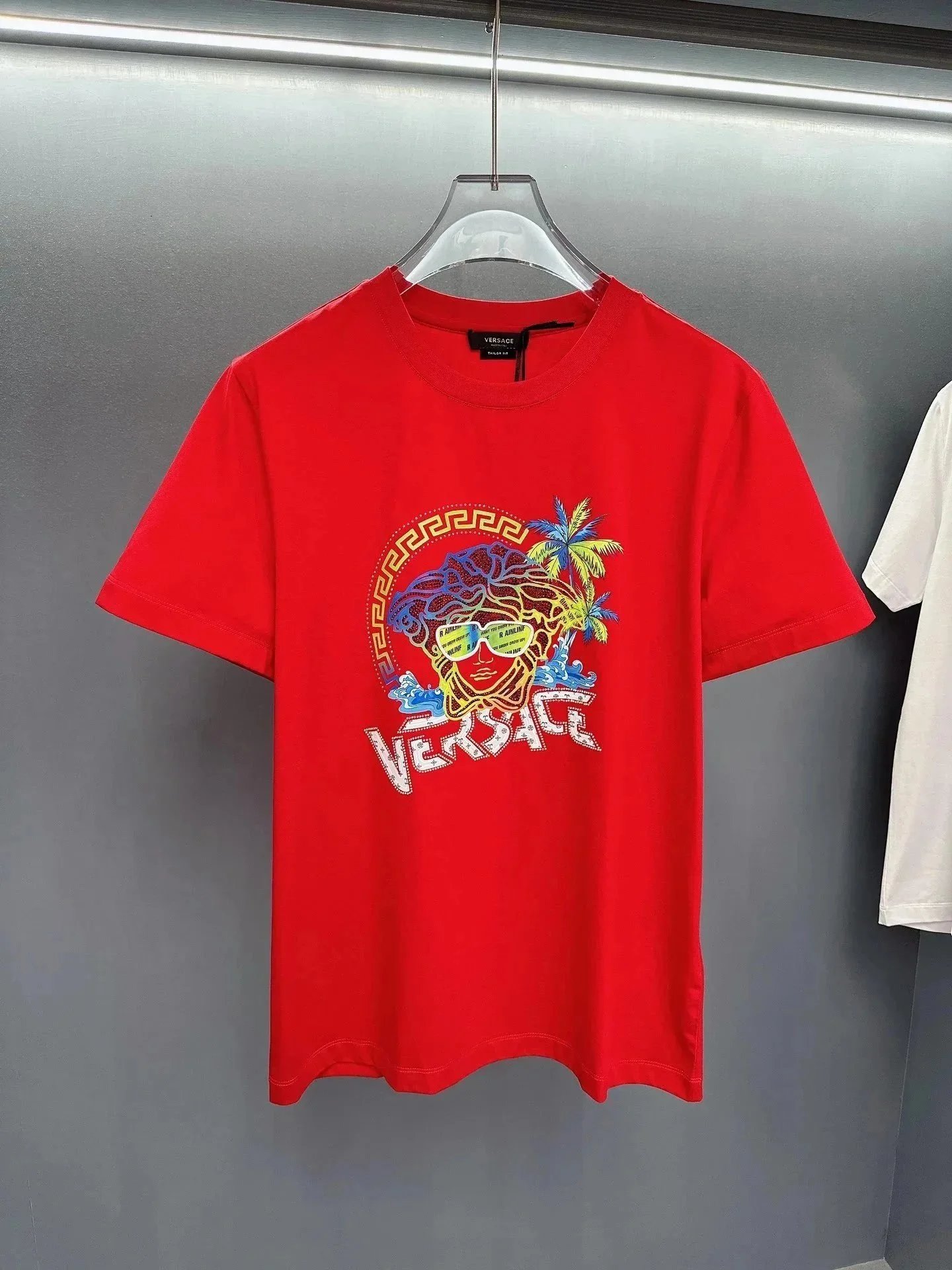 Versace T-Shirts Short-Sleeve Graphic Logo — 2