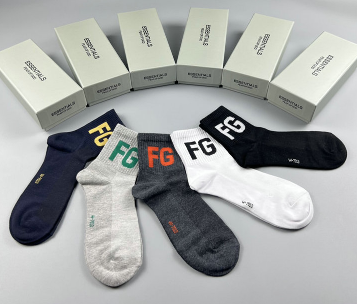 Louis Vuitton Socks Assorted logo-pattern crew image 13