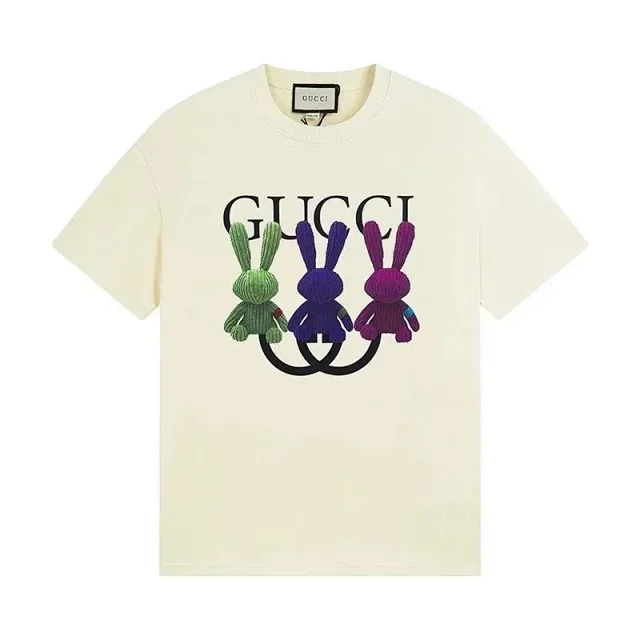 Gucci T-Shirts Short-Sleeve Logo Graphic product detail image 1