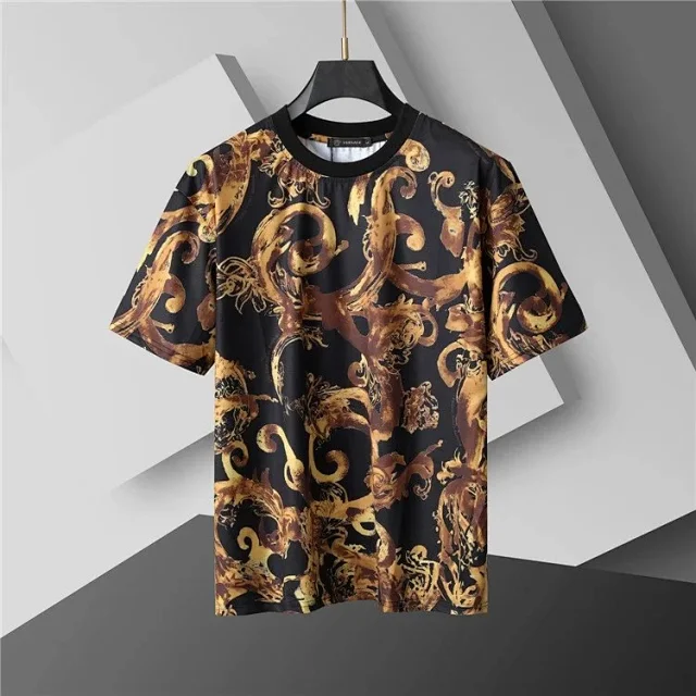 Versace T-Shirts Graphic Logo Print T-Shirt product detail image 11