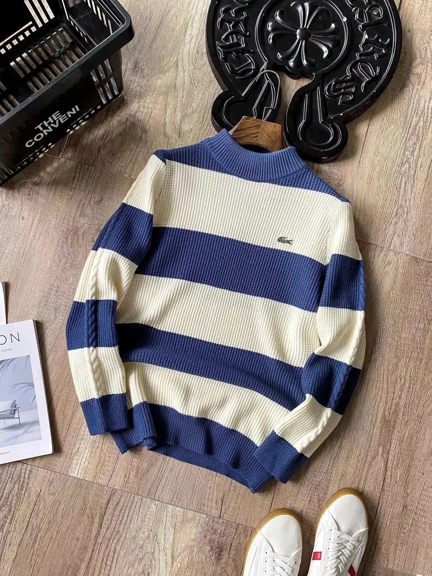Lacoste Knitwear Crewneck crocodile-logo sweater — 35