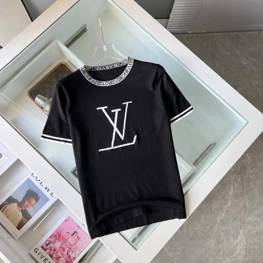 Versace T-Shirts Short-Sleeve Graphic T-Shirt image 7