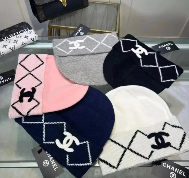 Chanel Hats Cable-Knit Logo Beanie image 2