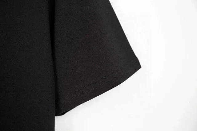 Fendi T-Shirts Short-Sleeve Graphic Logo T-Shirt product detail image 4