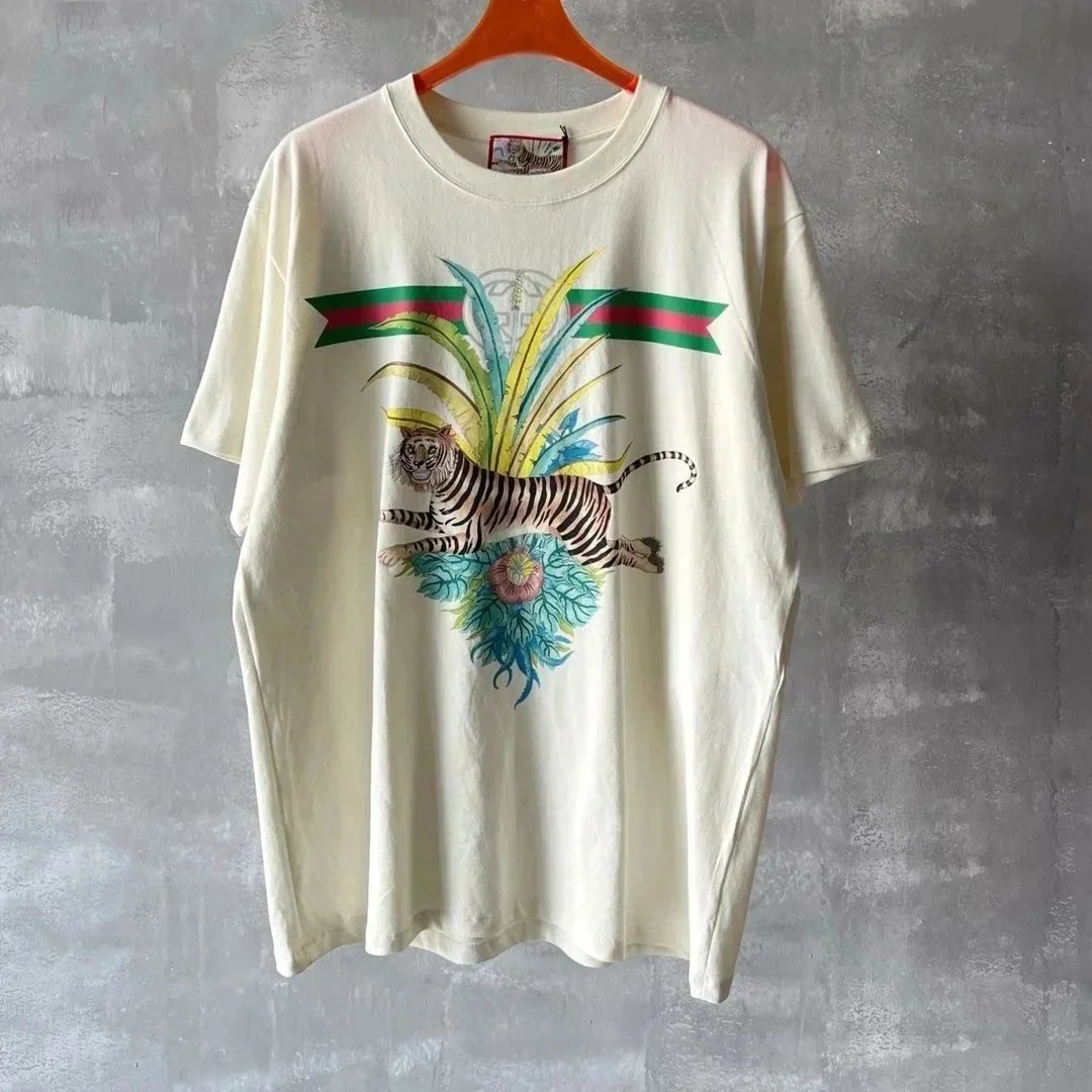 Gucci T-Shirts Graphic Print Short-Sleeve T-Shirt — 22