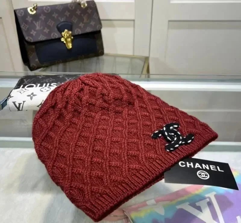 Chanel Hats Cable-Knit Logo Beanie image 4