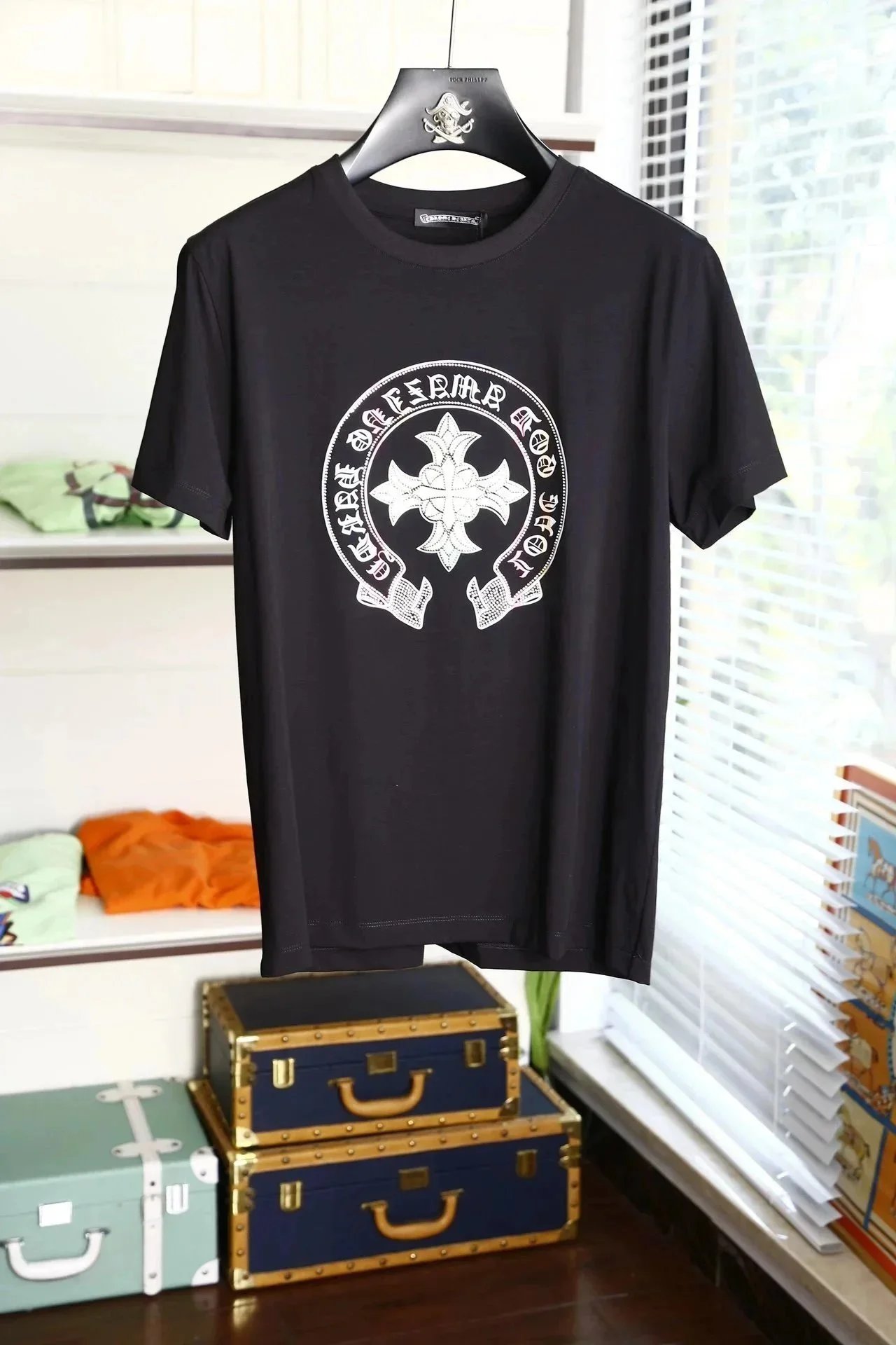 Chrome Hearts T-Shirts Short-sleeve graphic T-shirt with cross motifs image 14
