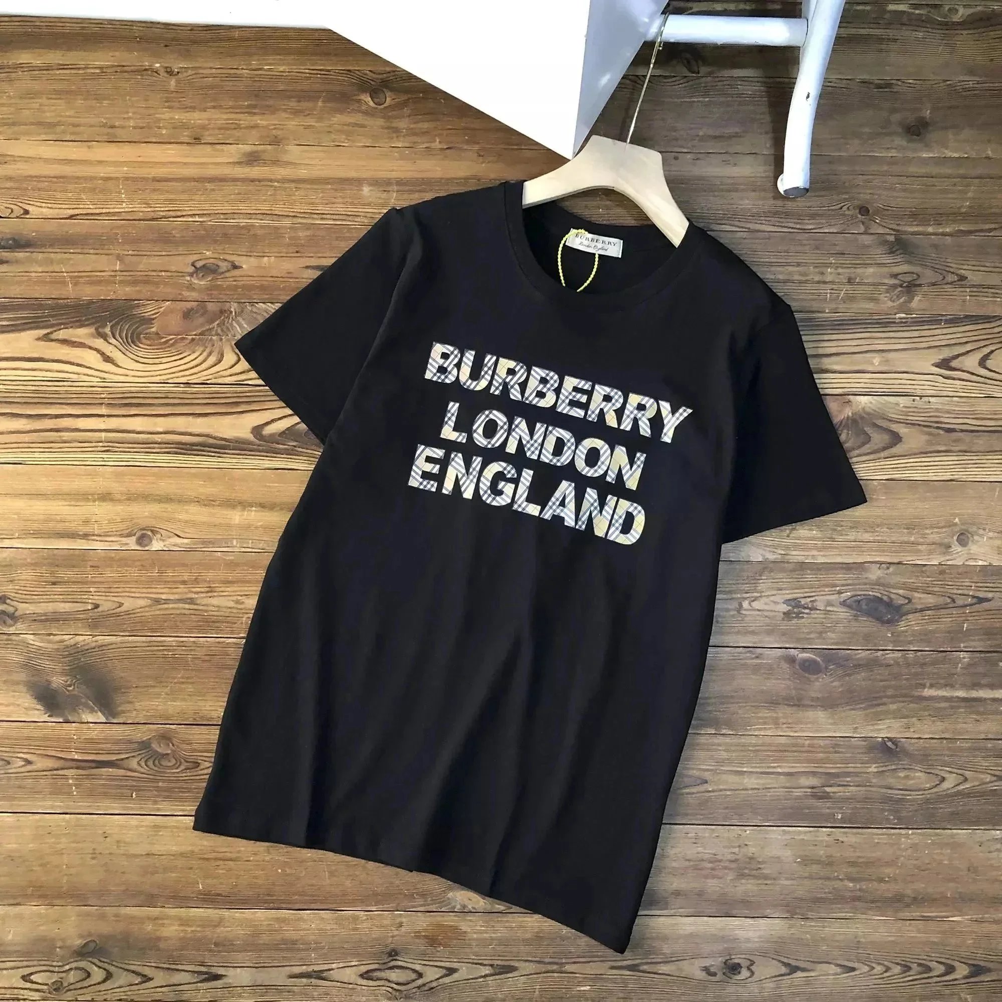 Gucci T-Shirts Logo Print — 18
