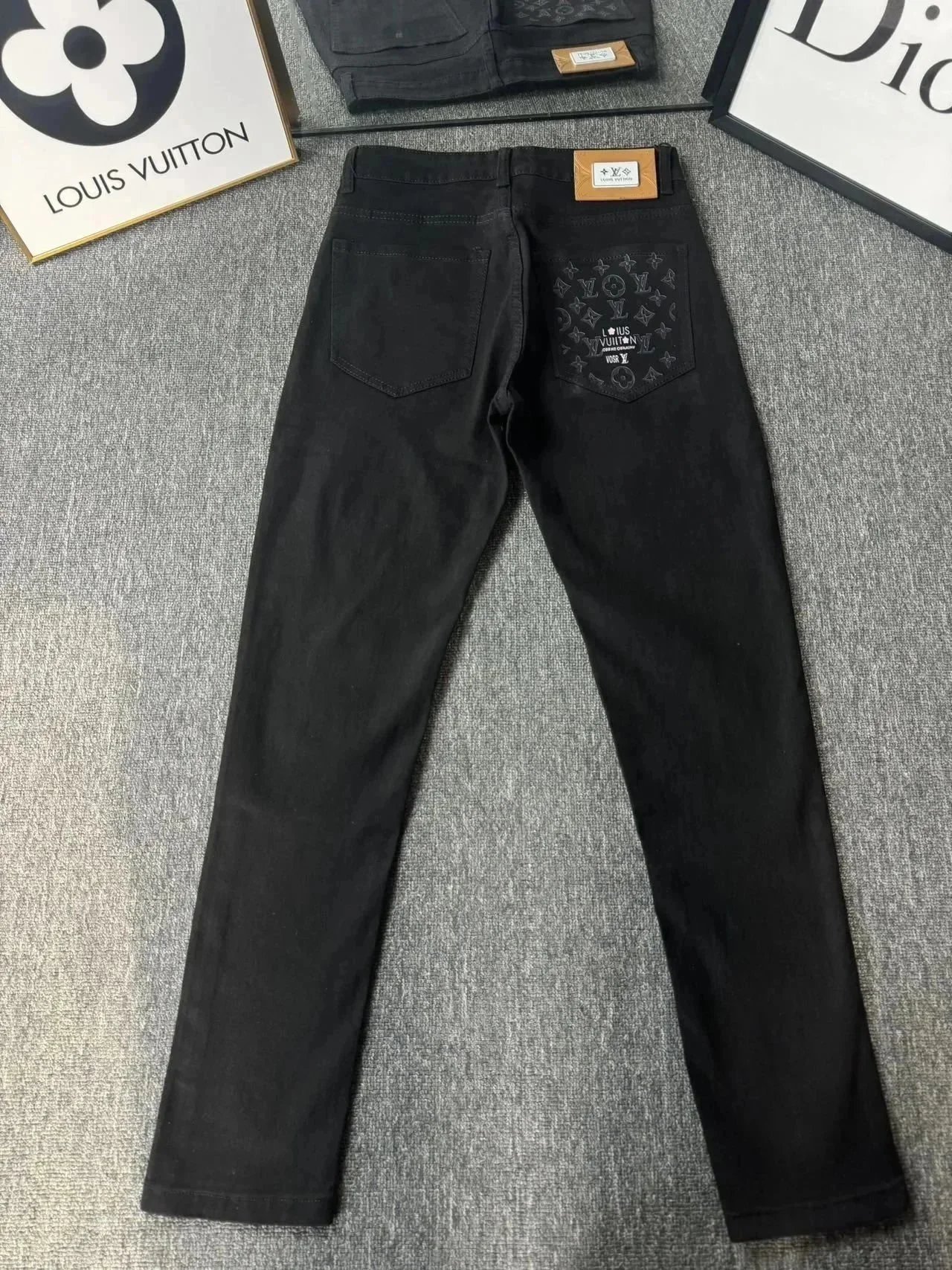 Louis Vuitton Jeans Monogram Pocket Design image 12
