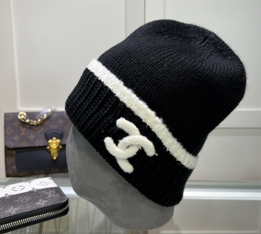 Chanel Hats Cable-Knit Logo Beanie image 12