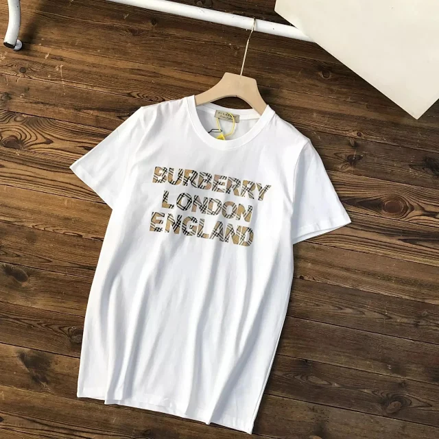 Gucci T-Shirts Logo Print product detail image 13
