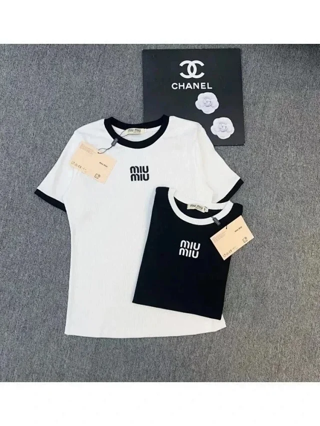 Miu T-Shirts Short-Sleeve Logo Ringer T-Shirt product detail image 2