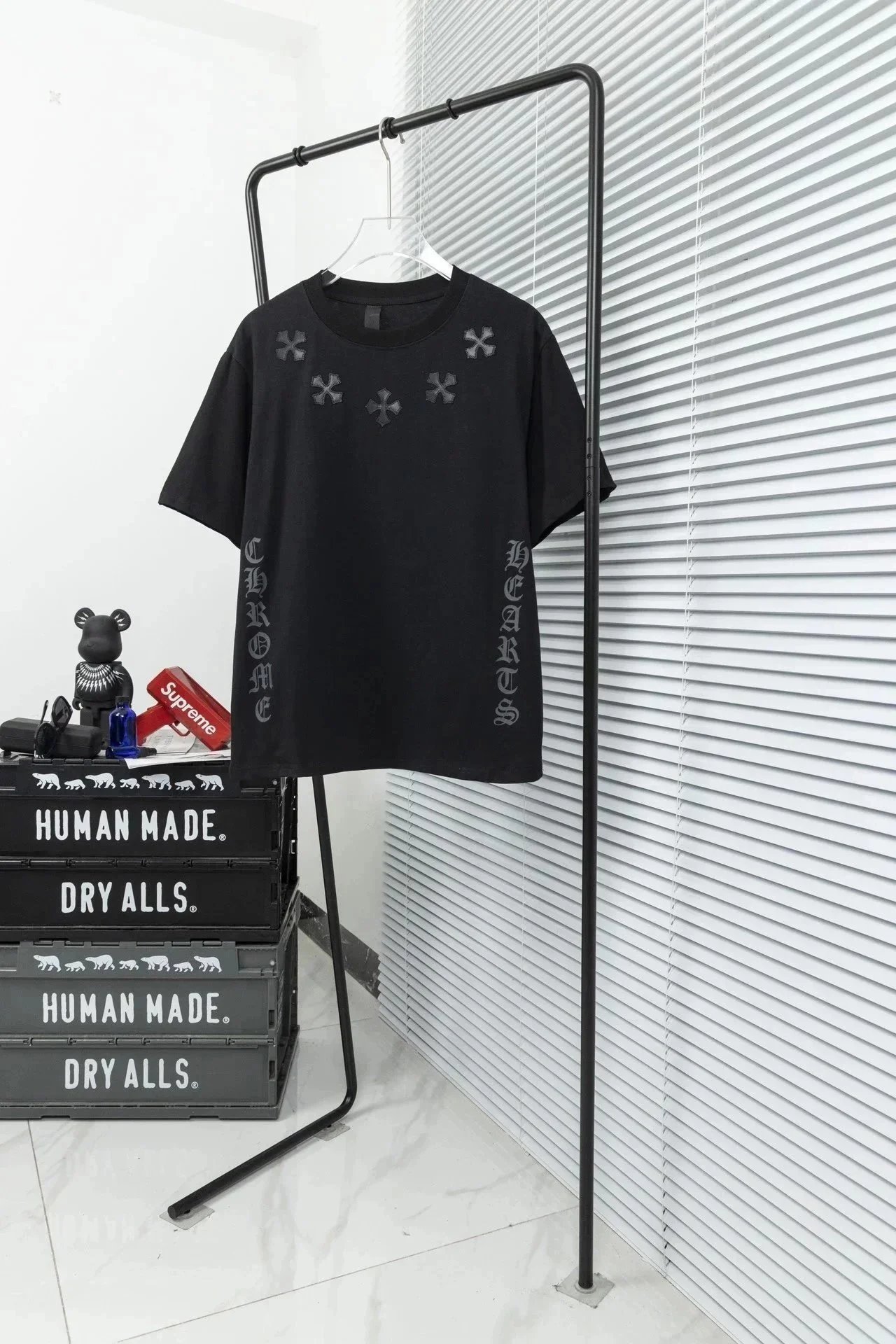 Chrome Hearts T-Shirts Short-sleeve graphic T-shirt with cross motifs — 23