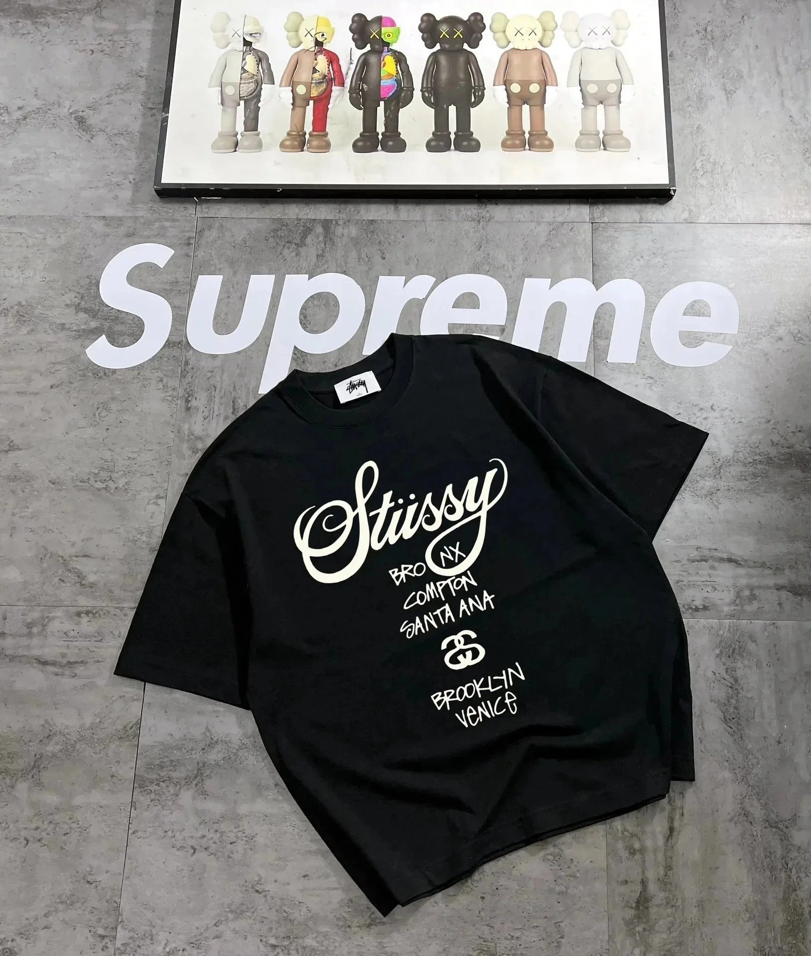 Stüssy T-Shirts Short-Sleeve Graphic Print image 4
