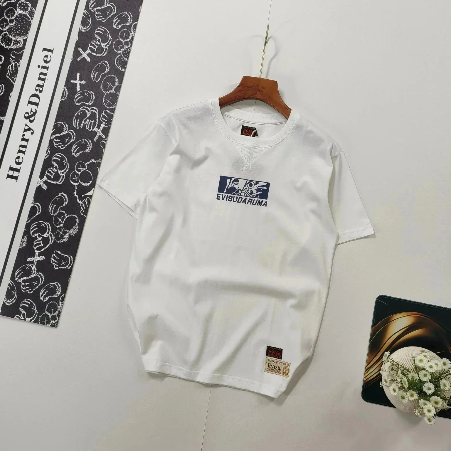 EVISU T-Shirts Short-Sleeve Logo Graphic T-Shirt — 34