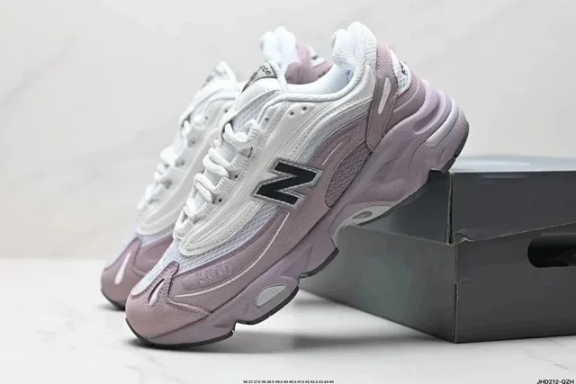 New Balance Sneakers 1000 product detail image 4