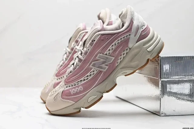 New Balance Sneakers 1000 product detail image 6
