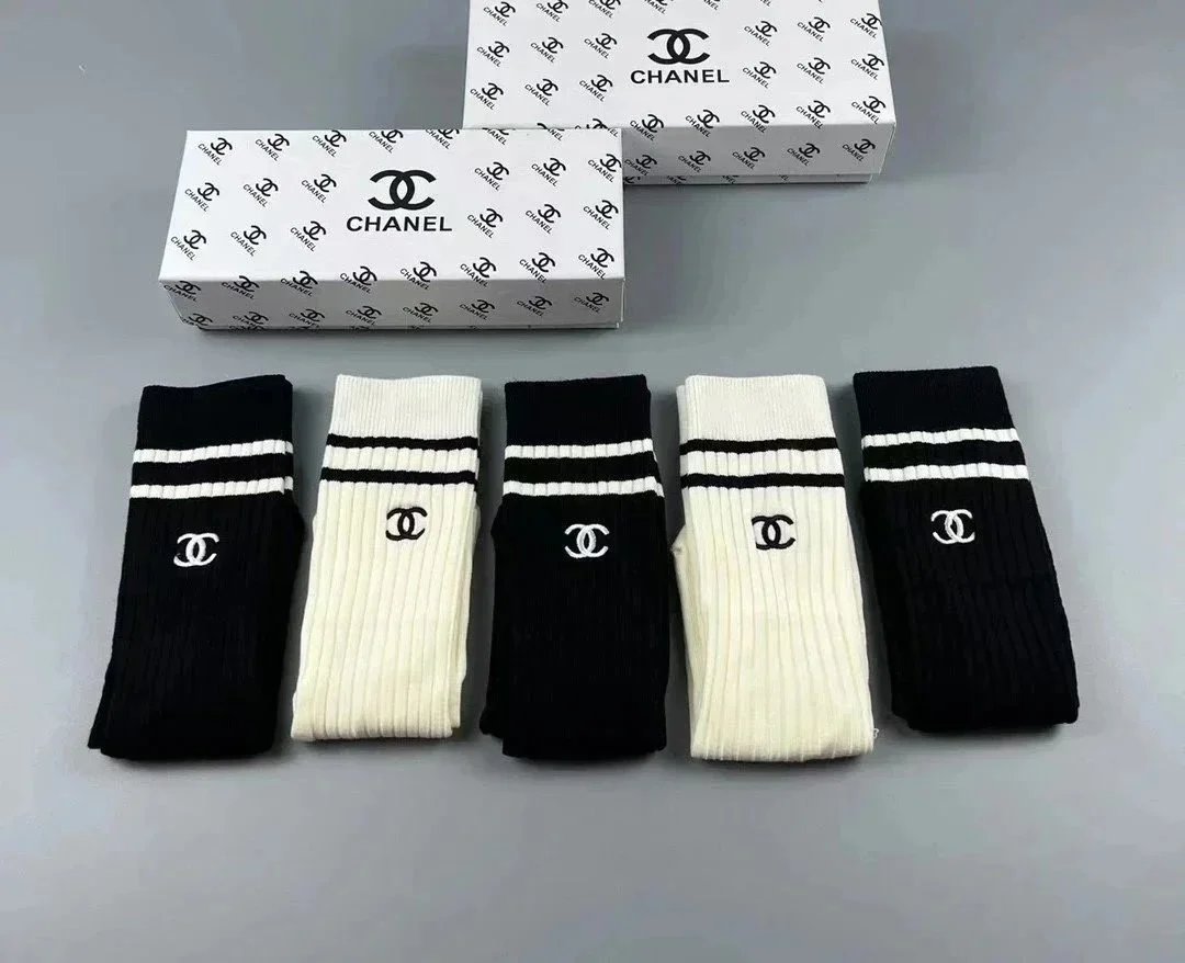 Chanel Socks Logo Ribbed Crew — 8