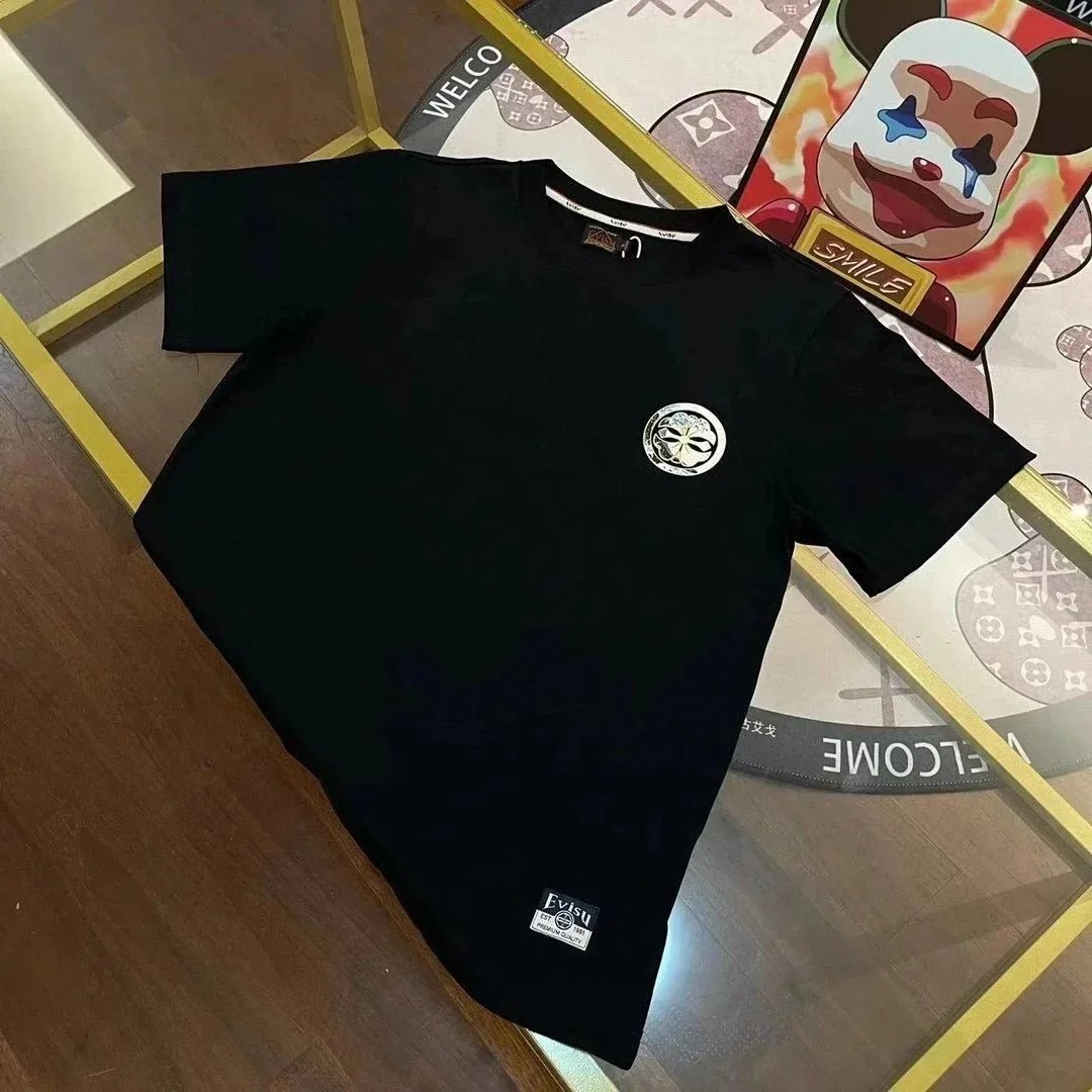 EVISU T-Shirts Short-Sleeve Logo Graphic T-Shirt — 31