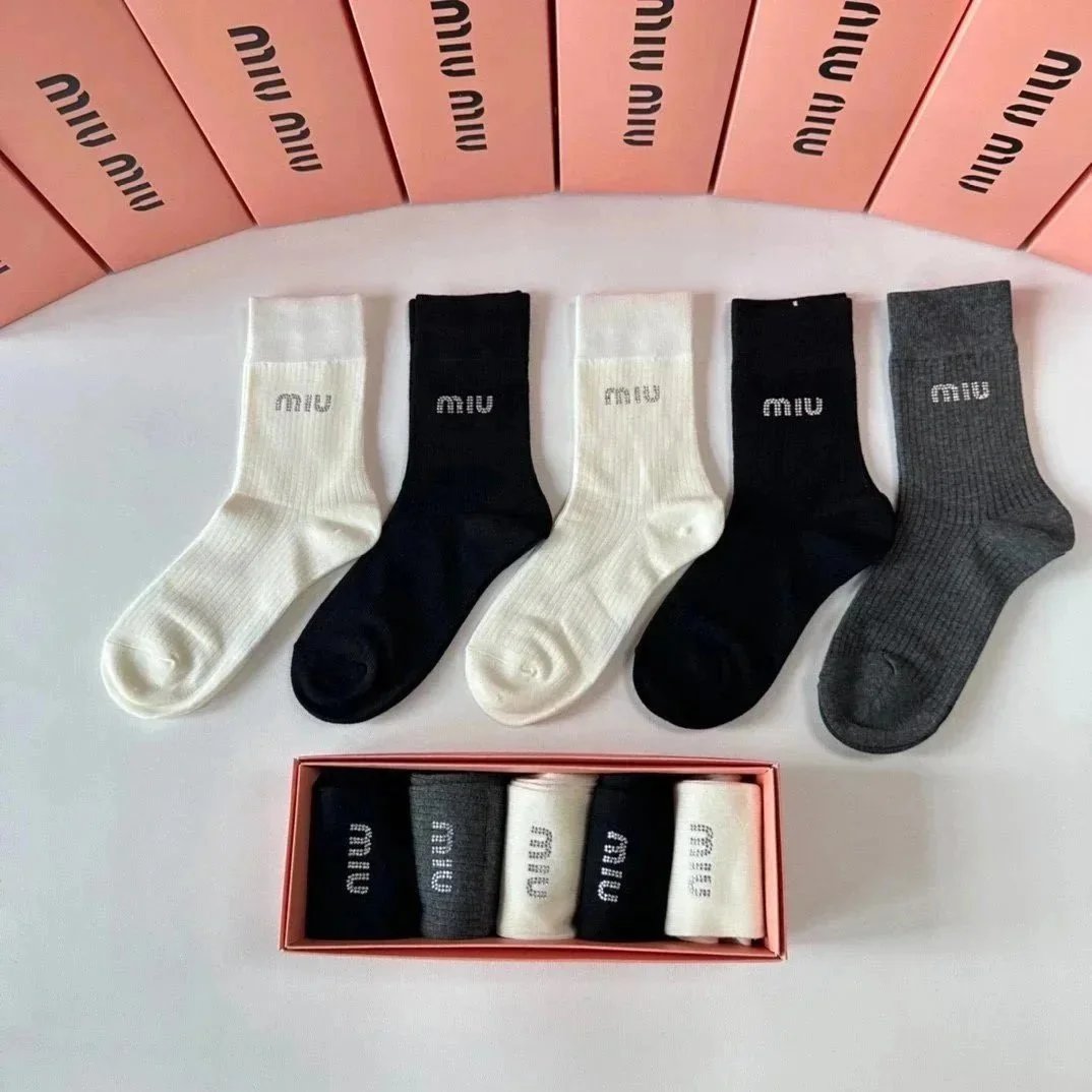 Chanel Socks Logo Ribbed Crew — 24