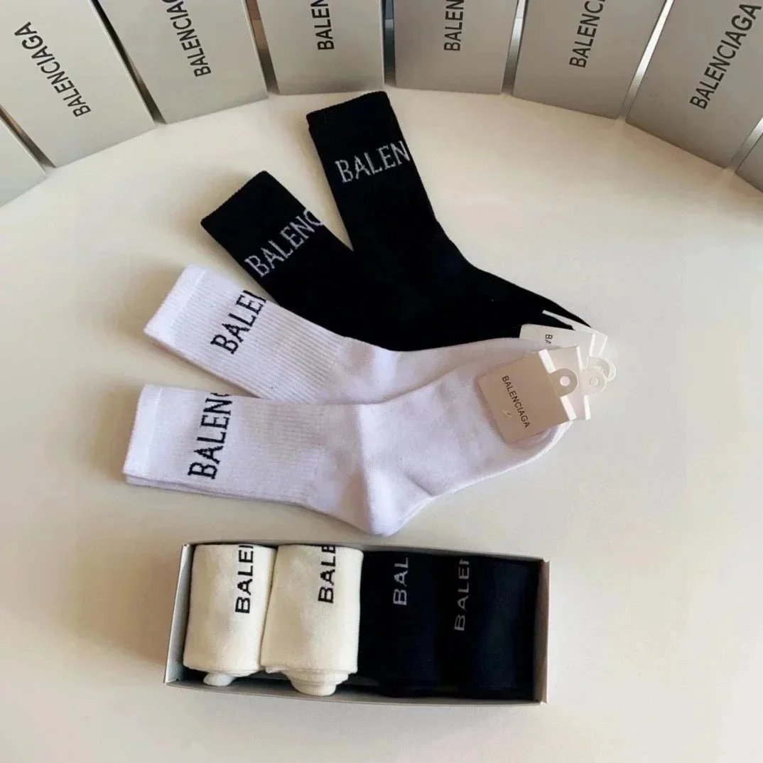 Chanel Socks Logo Ribbed Crew — 19