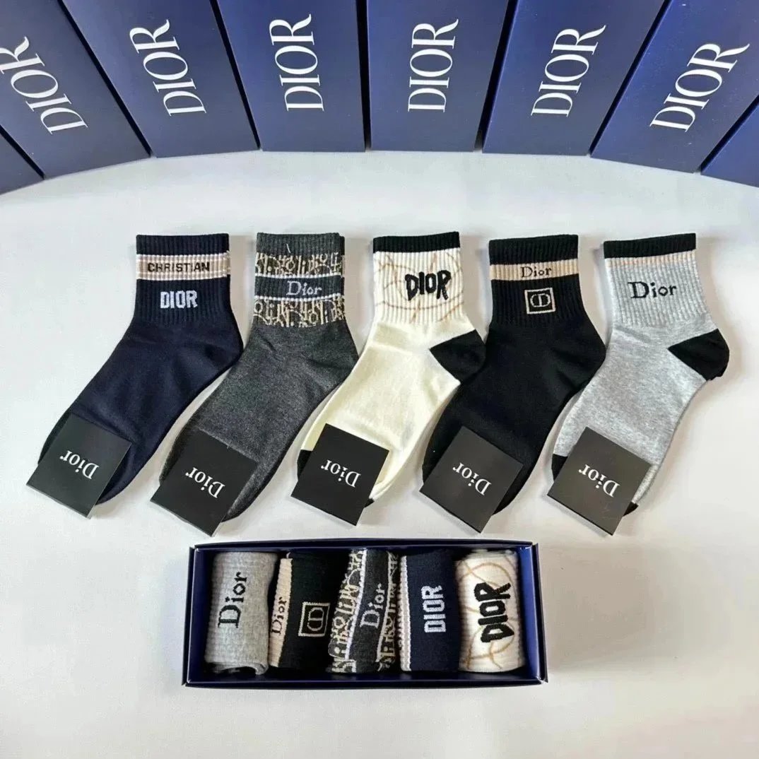 Chanel Socks Logo Ribbed Crew — 20