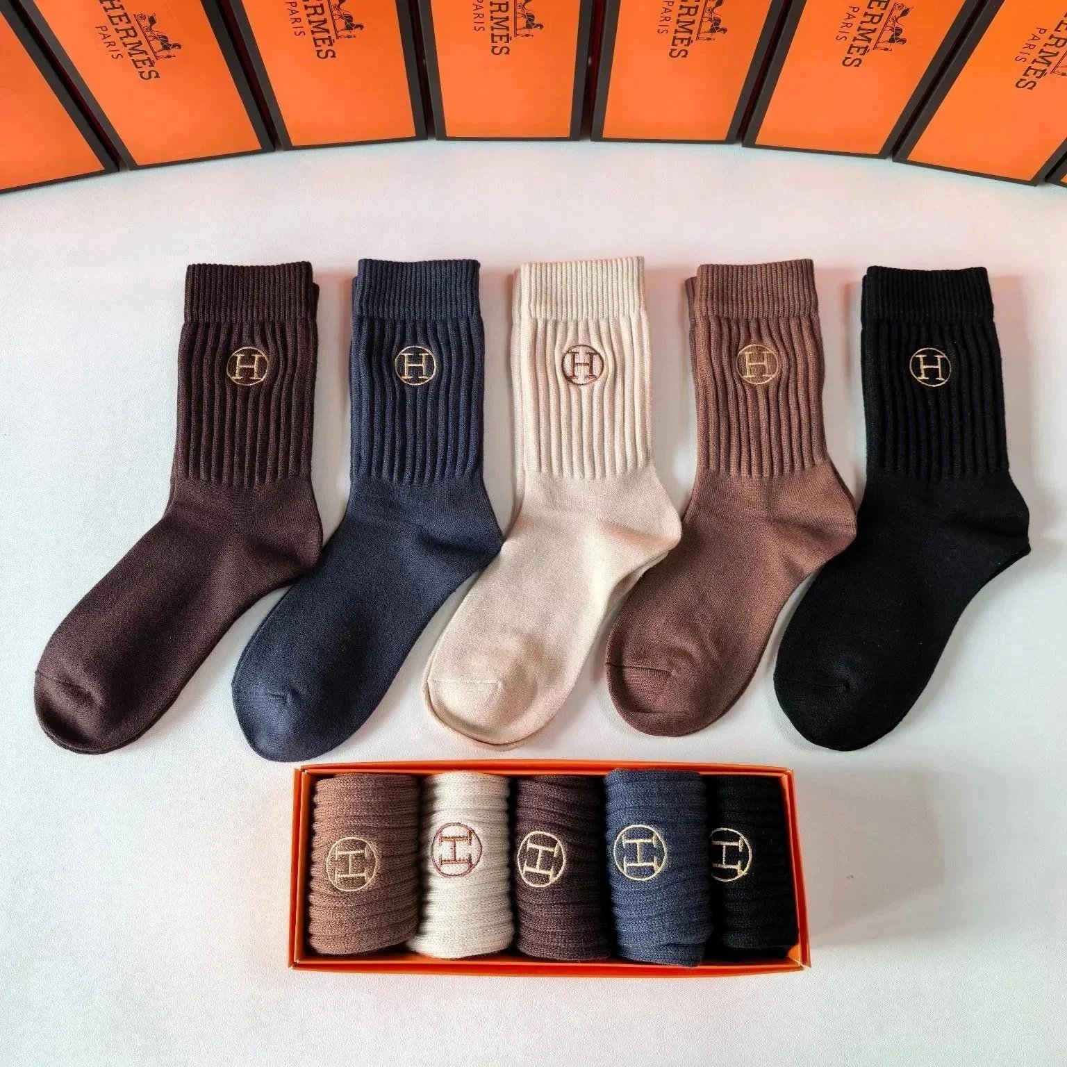 Chanel Socks Logo Ribbed Crew — 27