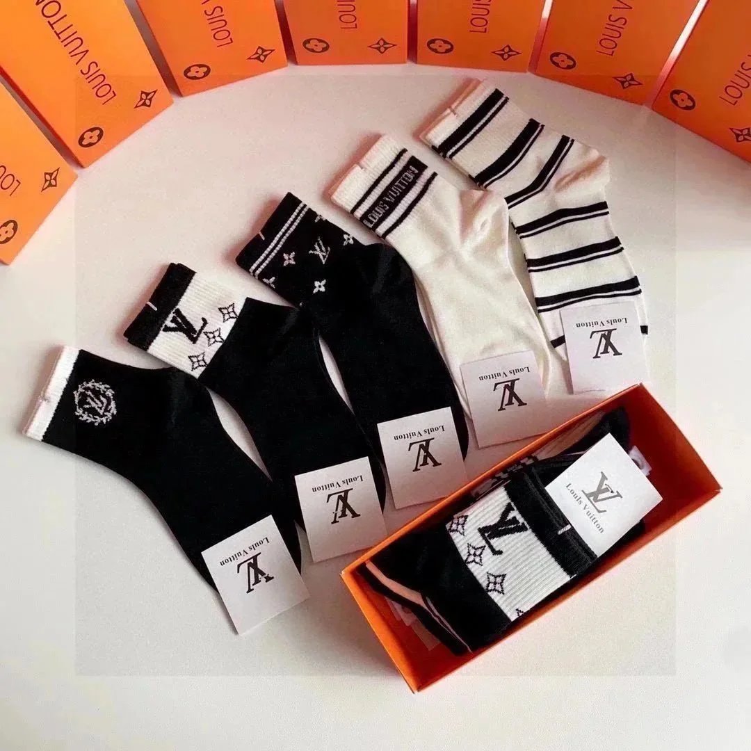 Chanel Socks Logo Ribbed Crew — 25