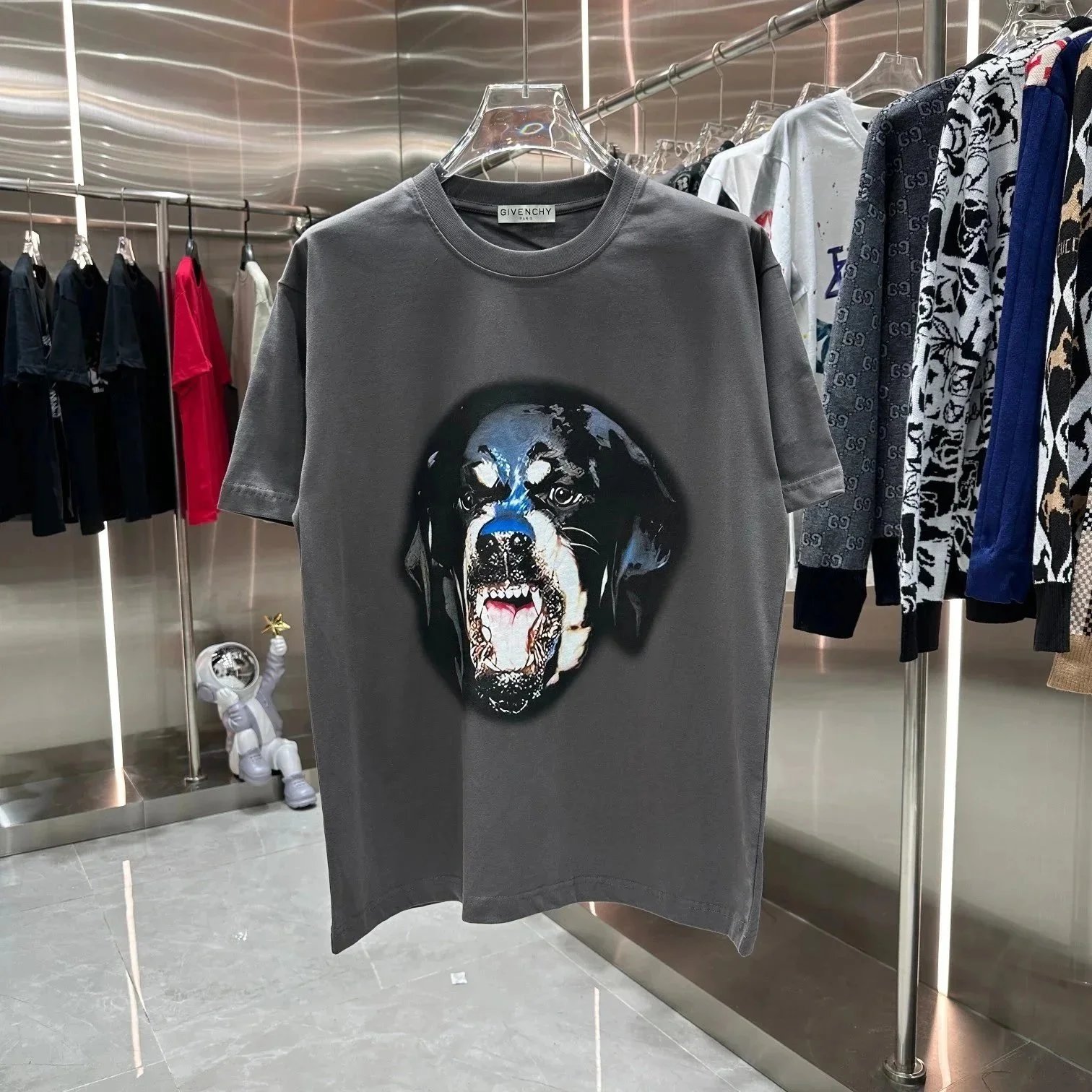 Givenchy T-Shirts Short-Sleeve Graphic T-Shirt image 10