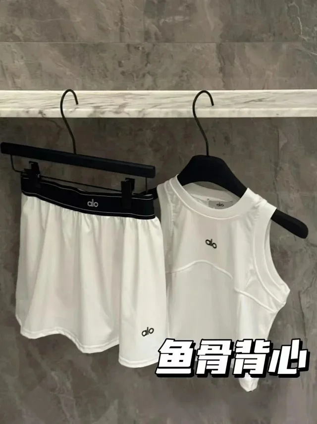 Alo Matching Sets Sleeveless Tennis Skirt Set product detail image 4
