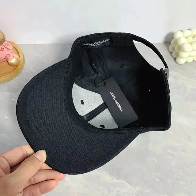 Chanel Hats Baseball Cap with Double-C Crest Patch product detail image 8