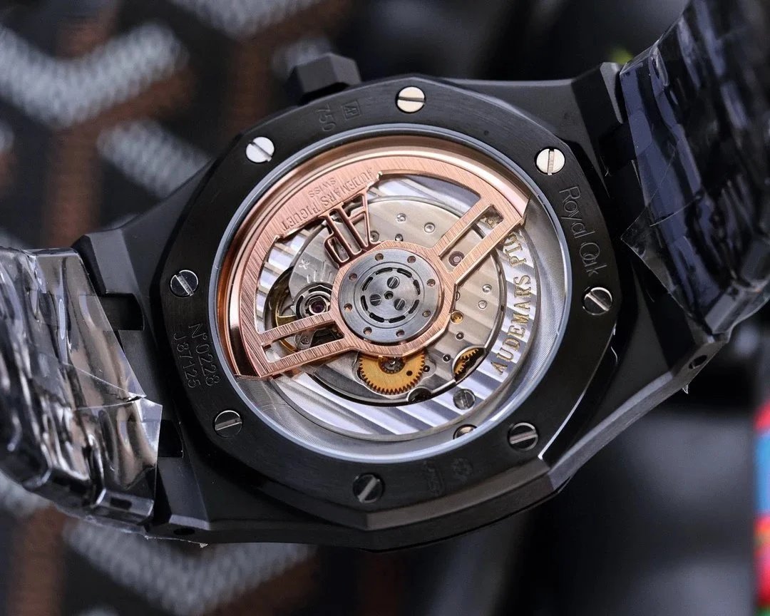 Audemars Piguet Watches Royal Oak Date image 4