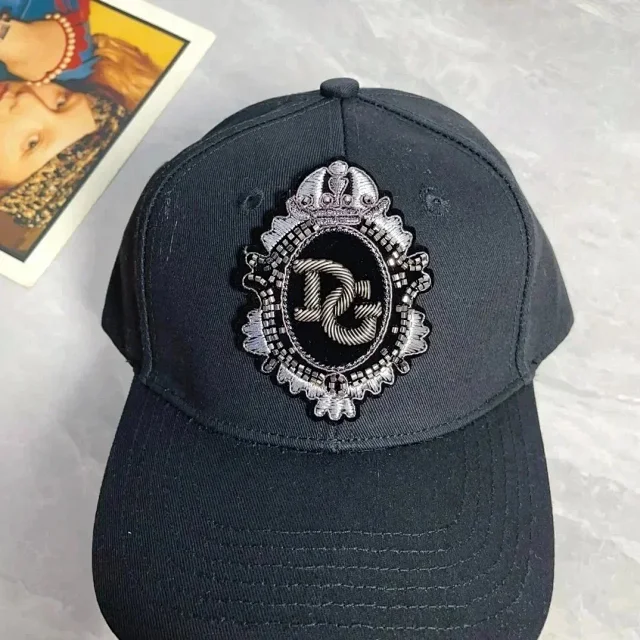 Chanel Hats Baseball Cap with Double-C Crest Patch product detail image 6