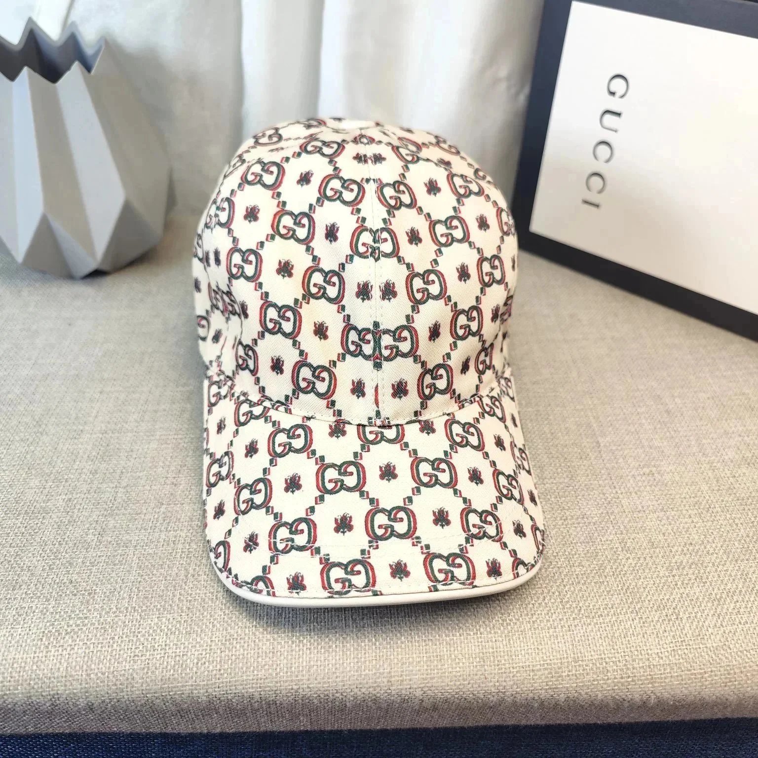 Gucci Hats Logo-Print Baseball Caps and Bucket Hat — 31