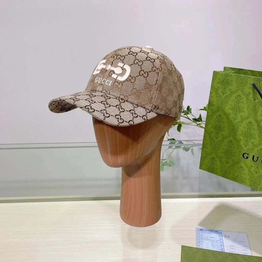 Gucci Hats Logo-Print Baseball Caps and Bucket Hat image 3