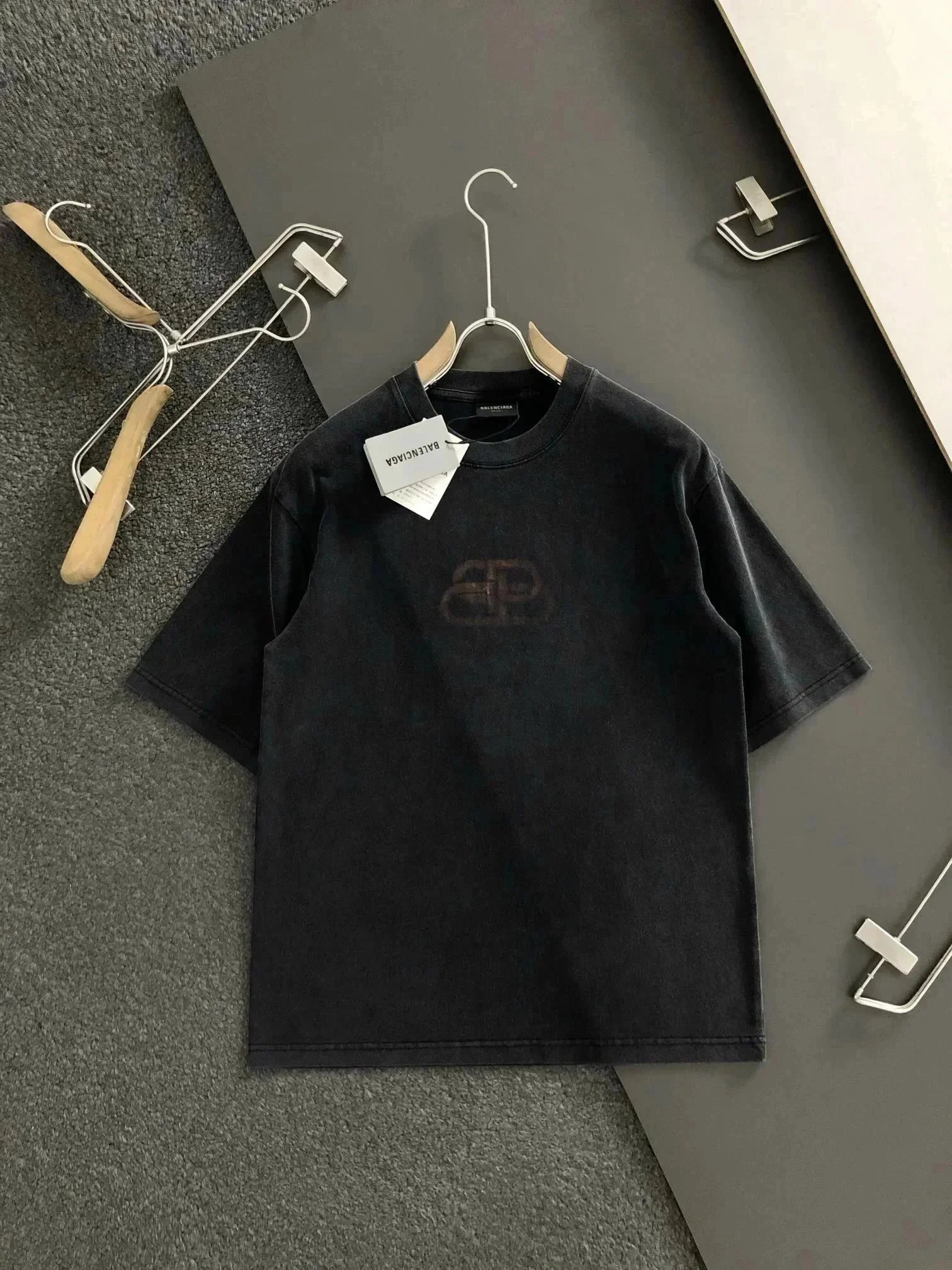 Balenciaga T-Shirts Short-Sleeve Logo Print — 38