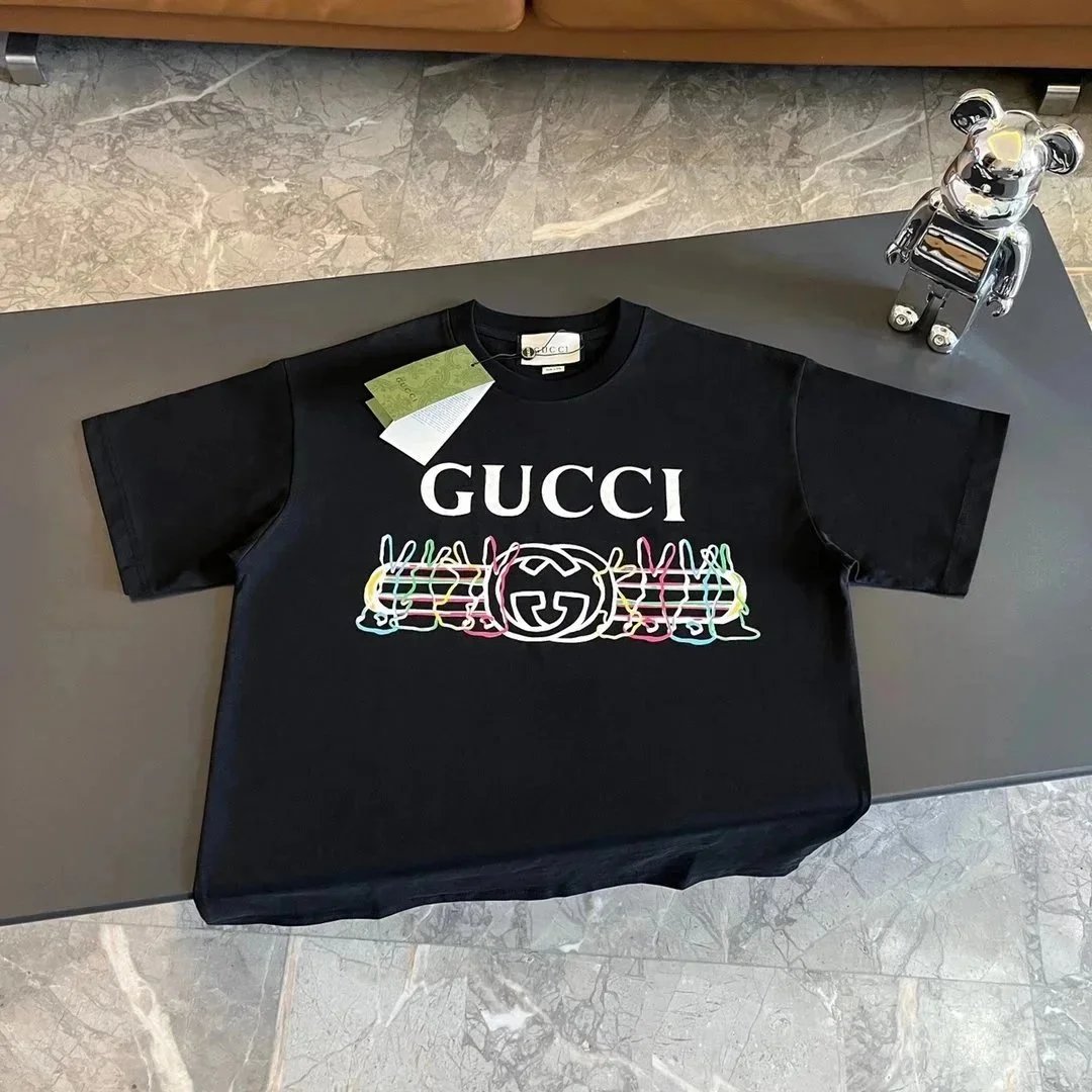 Gucci T-Shirts Short-Sleeve Graphic Logo T-Shirt image 3