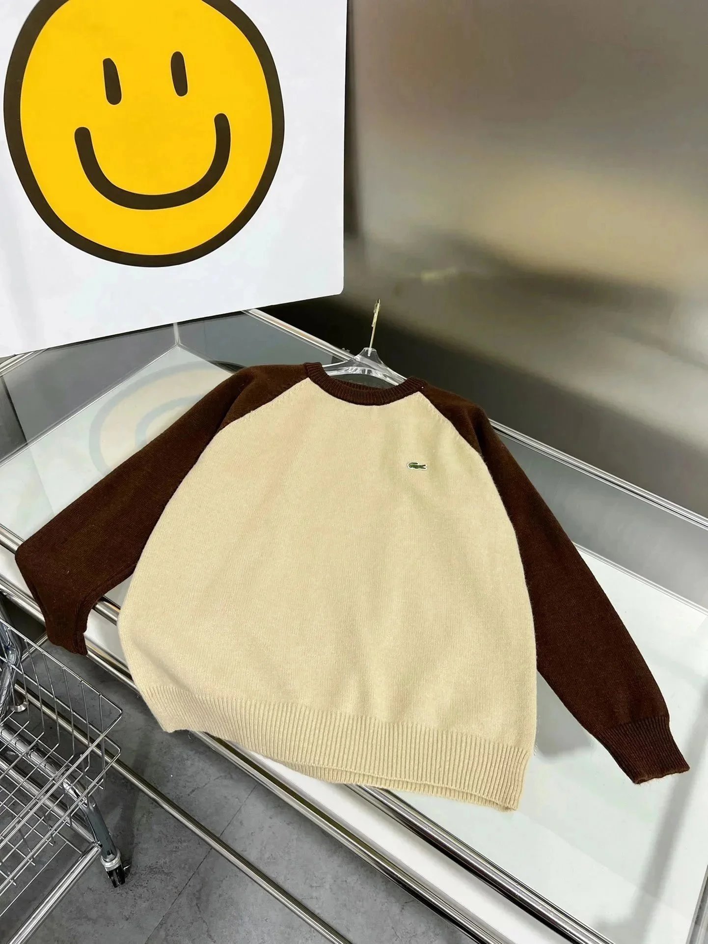 Lacoste Knitwear Crewneck crocodile-logo sweater image 13