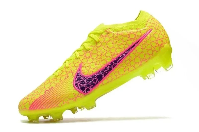 Nike Boots Low-cut studded football image 4