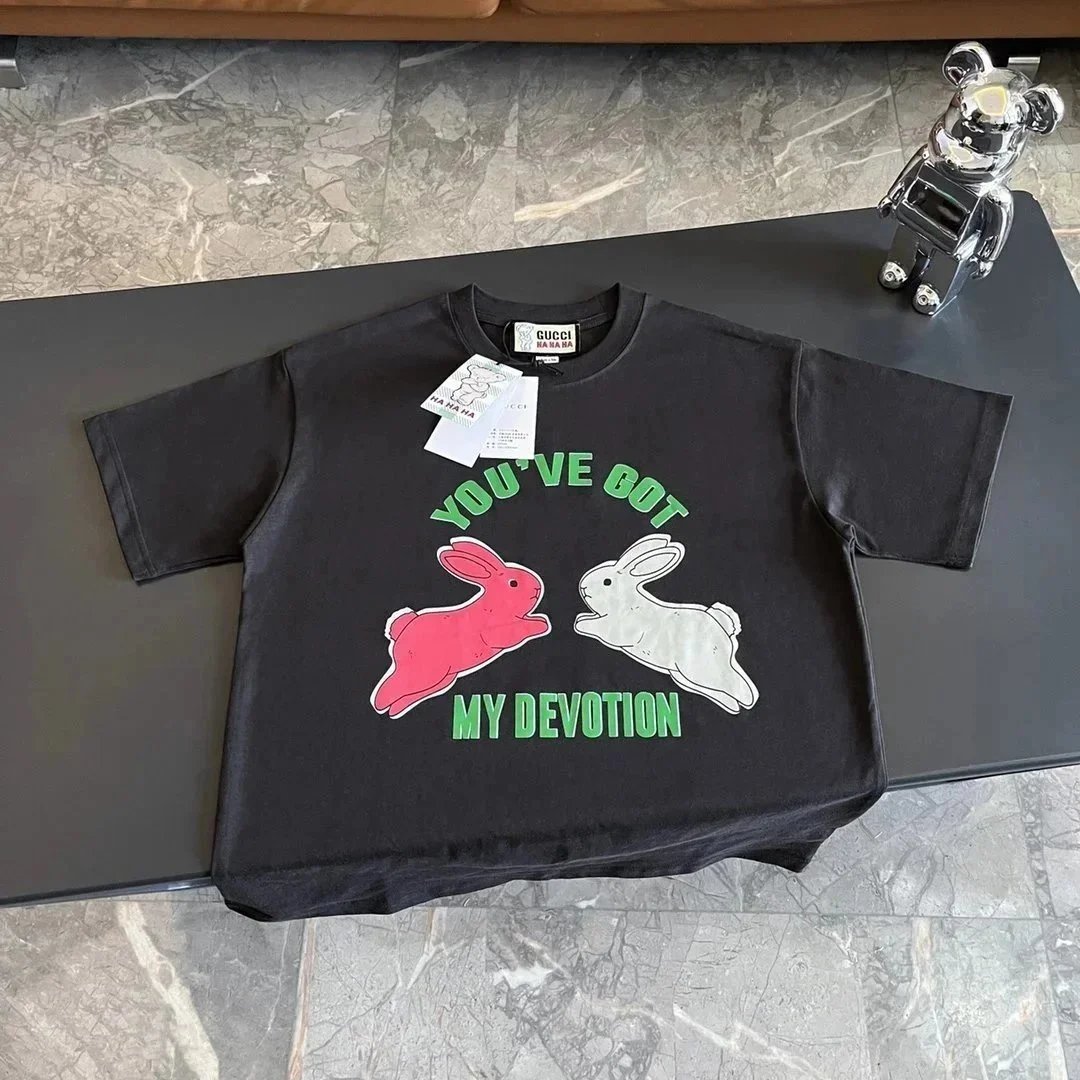 Gucci T-Shirts Short-Sleeve Graphic Logo T-Shirt — 2