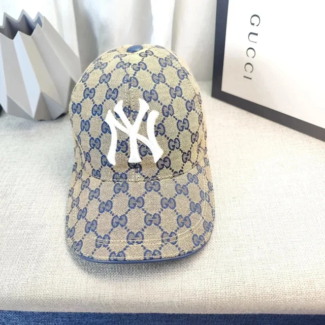 New York Yankees Hats Logo Baseball Cap and Knit Beanie product detail image 1
